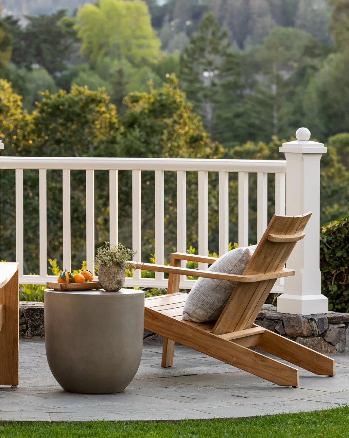 Caine Outdoor Side Table
