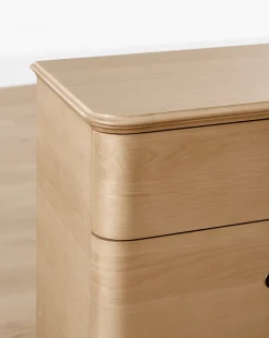 Delaney Dresser