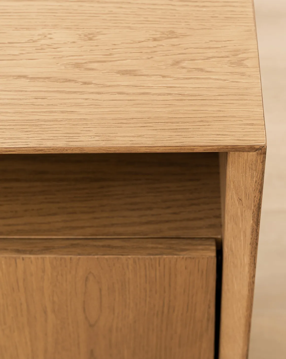 Jahnsen Sideboard