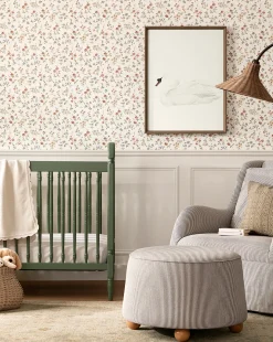 Kittredge Floral Wallpaper
