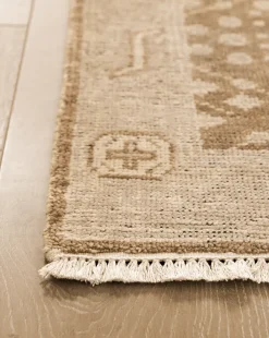 Windsor Hand-Knotted Wool Rug